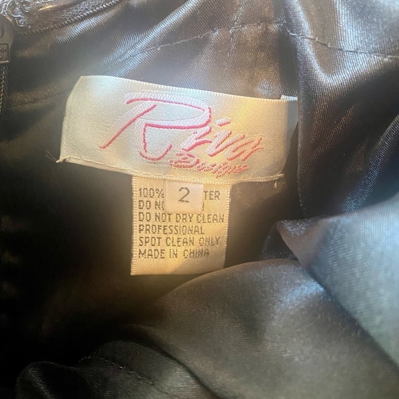 Prom Formal dress size 2 by Riva Designs - Picture 9 of 12